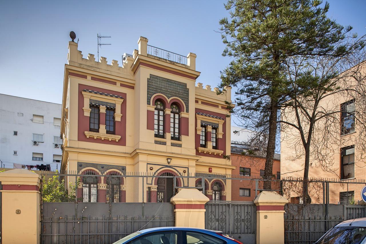 Porvenir Palace Villa Seville Exterior photo